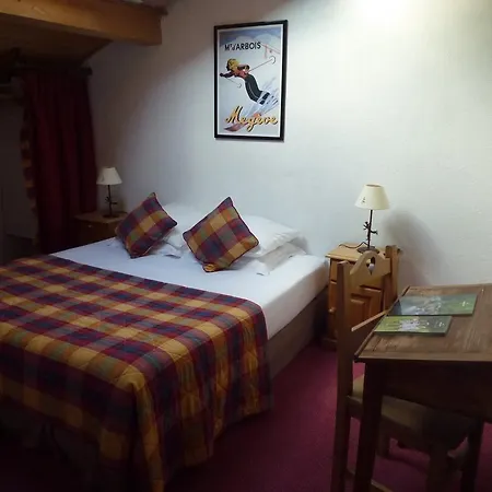 فندق Chalet De L'ancolie 2*